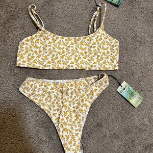 Sunbleached Swim NWT Palma print bikini top and bottom